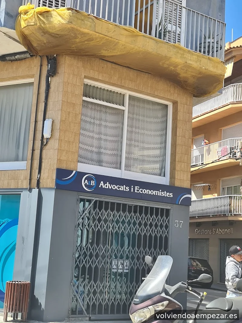 A&B ABOGADOS Y ECONOMISTAS- Blanes - Barcelona